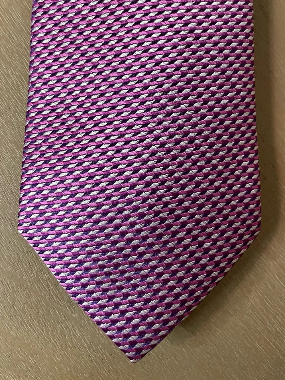 Perry Ellis Portfolio tie
